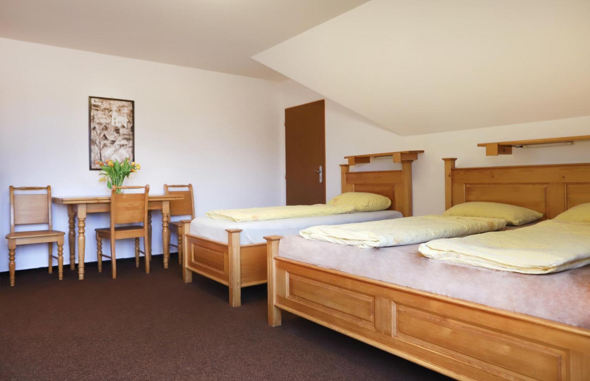 Hotel Sirakov Liptal Luaran gambar