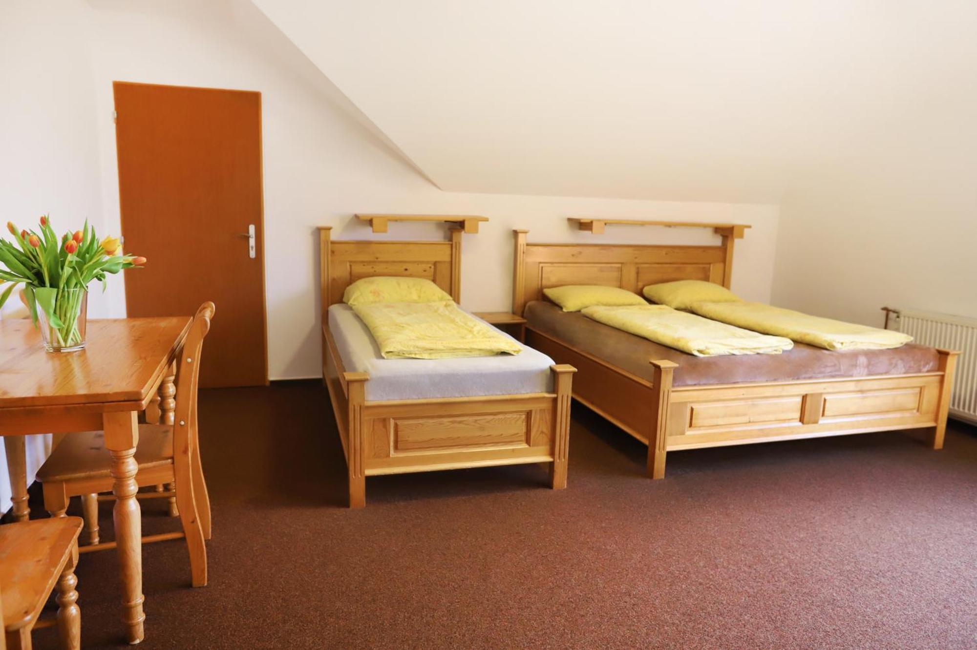 Hotel Sirakov Liptal Luaran gambar